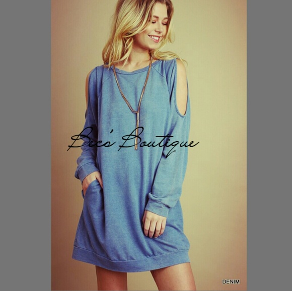 Bluheaven Dresses & Skirts - 🚨LAST ONE🚨 Cold Shoulder Sweatshirt Dress